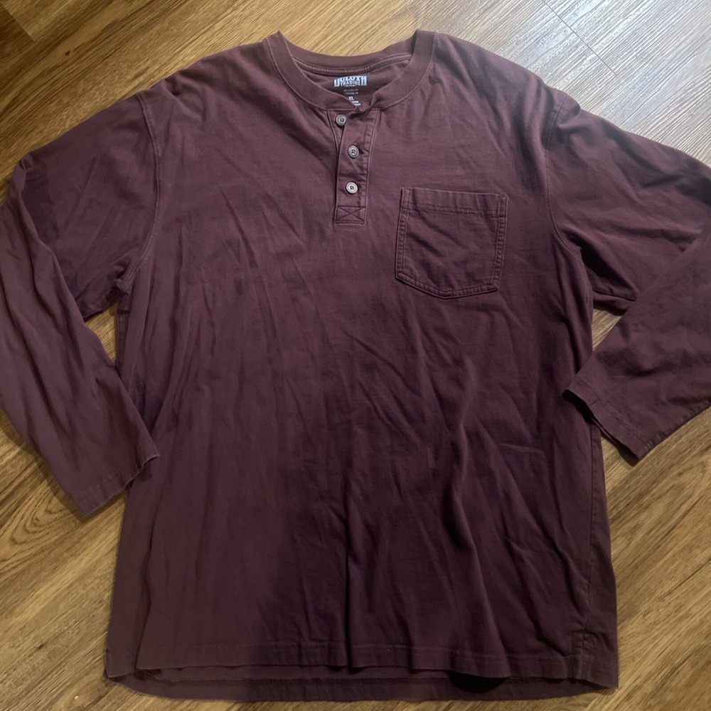 Duluth‎ trading co. Relaxed fit long tail t Brown 3 button Henley shirt size XL